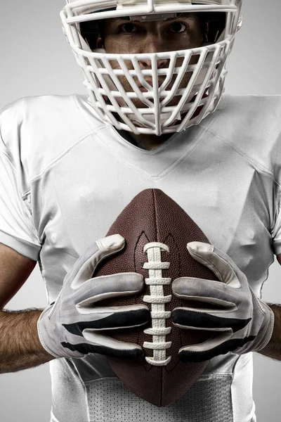 Voetballer met een witte uniform — Stockfoto