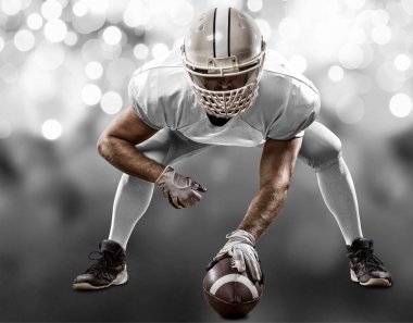 Beyaz üniforma futbolcu