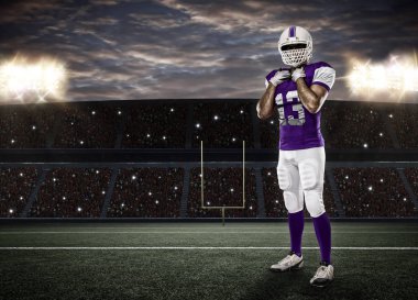 Futbolcu mor üniforması