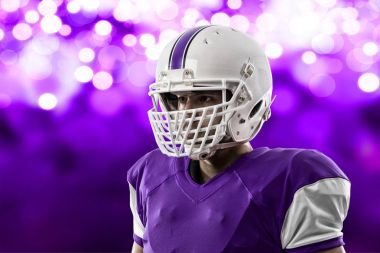 Futbolcu mor üniforması