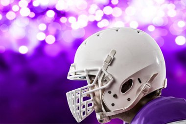 Futbolcu mor üniforması