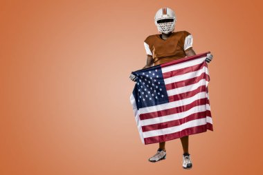 Futbolcu turuncu üniforması