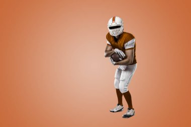 Futbolcu turuncu üniforması