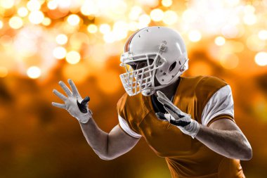 Futbolcu turuncu üniforması