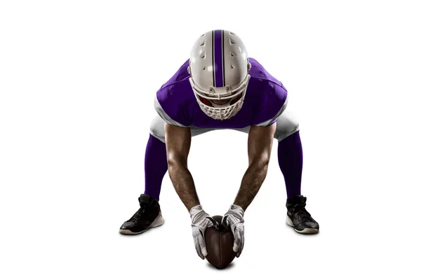 Giocatore di calcio con un'uniforme viola — Foto Stock