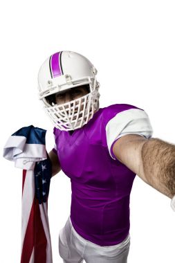 Futbolcu pembe üniforma ile