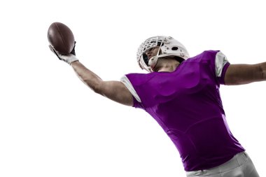 Futbolcu pembe üniforma ile