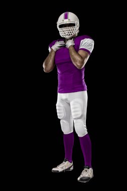 Futbolcu pembe üniforma ile