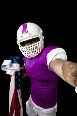 Futbolcu pembe üniforma ile