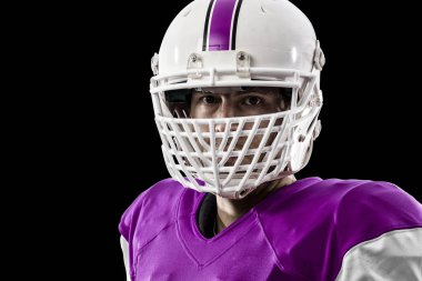 Futbolcu pembe üniforma ile