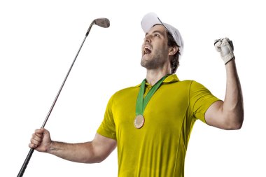 Golf oyuncu sarı gömlekli