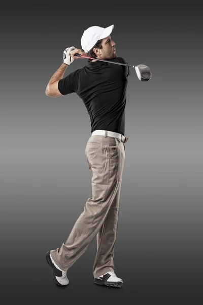 黒の t シャツでゴルフ プレーヤー — ストック写真