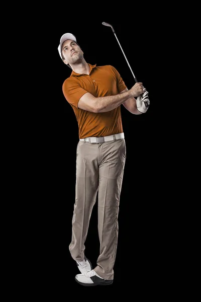 오렌지 셔츠에서 골프 선수 — 스톡 사진