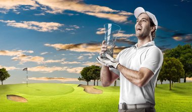 Golf oyuncu Beyaz gömlekli