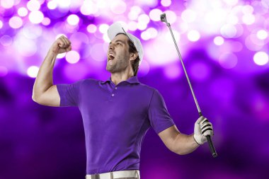 Golf oyuncu mor bir gömlek