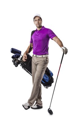 Pembe gömlekli Golf oyuncu