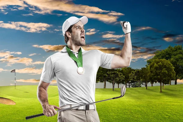 Golfspieler im weißen Hemd — Stockfoto