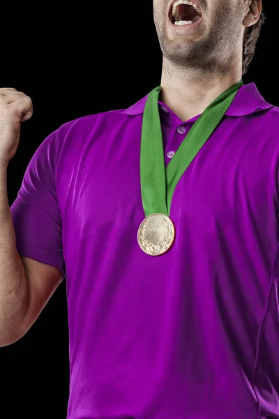 Jogador de golfe em uma camisa rosa — Fotografia de Stock