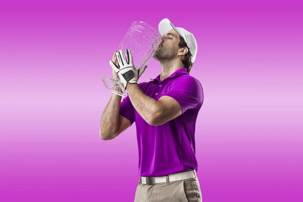 Jugador de golf con camisa rosa — Foto de Stock