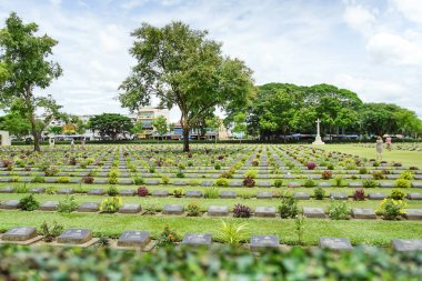 Kanchanaburi savaş mezarlığı Kanchanaburi, Tayland (mezarlık)