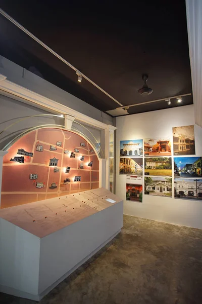 푸 켓, 태국에서 푸 켓 태국 화 박물관의 내부 보기. — 스톡 사진