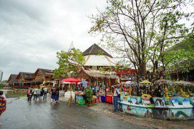 Popüler gezi yer Pattaya Pattaya Suüstü Pazarı