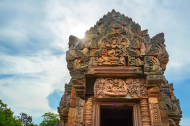 Prasat Hin Phanom Rung 'daki ünlü Narai Bantomsin linteli.