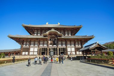 Dünyanın en büyük ahşap binası Todaiji Tapınağı..