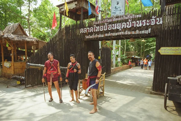 Sing Buri Thailand November 2019 Thai Antique Dressing Bang Rachan 스톡 사진