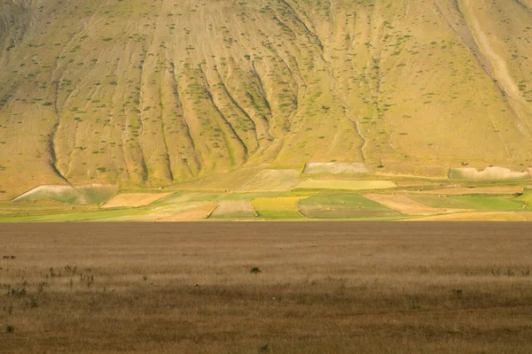 Natural Landscape Plain Castelluccio Norcia Warm Light Sunset Apennines Umbria — Stock Photo, Image