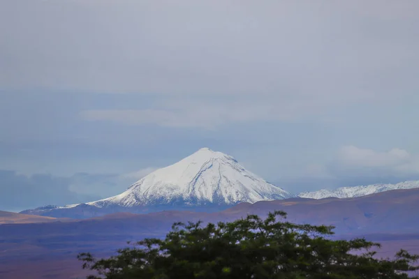 Kilátás Sairecabur Vulkán Borított Felhők Atacama Sivatag Chile — Stock Fotó