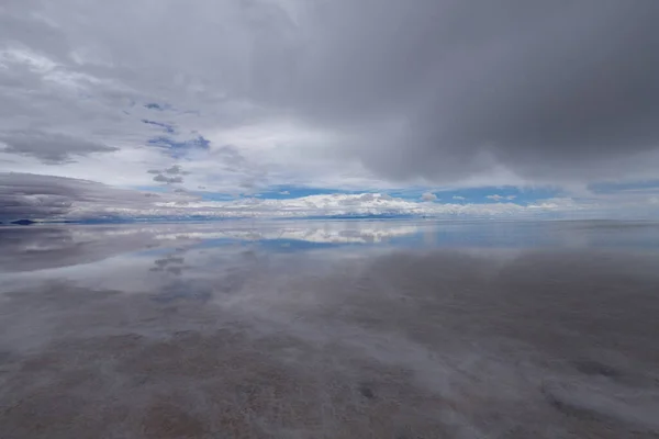 Der Salar Uyuni Wurde Nach Den Regenfällen Bolivien Überflutet Wolken — Stockfoto