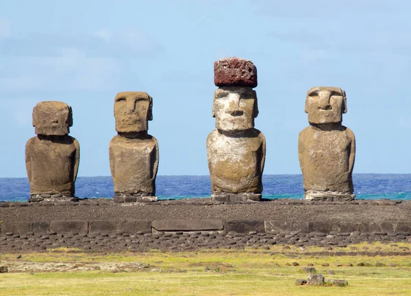 Die Moais Von Ahu Tongariki Der Südküste Der Osterinsel Chile — Stockfoto