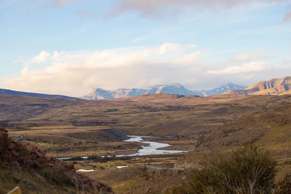 Uitzicht Een Rivier Het Landschap Van Het Torres Del Paine — Stockfoto