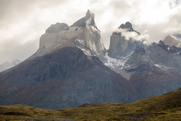 Torres Del Paine Dağları Sonbaharda Torres Del Paine Ulusal Parkı — Stok fotoğraf