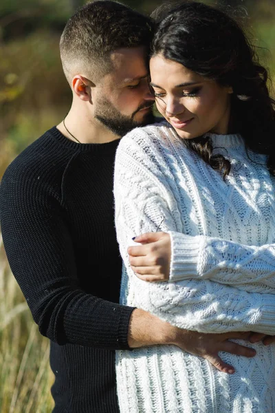 Couple in love - Beginning of a Love Story. — Stock Photo, Image