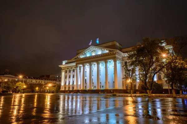 Tyumen bölgesi yönetim akşam