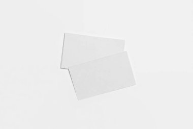 Beyaz desenli arka planda iş kartları model fan yığını. Yüksek çözünürlüklü fotoğraf..