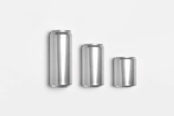 Aluminium Silver Läsk Set Kan Mock Isolerad Ljusgrå Bakgrund Högupplöst — Stockfoto