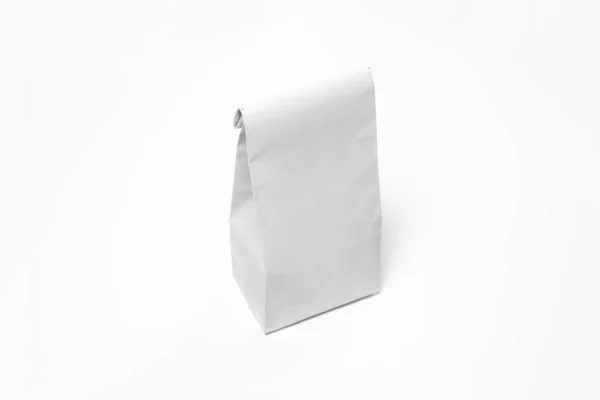 Білий Чистий Паперовий Пакет Макет Сухих Продуктів Білому Тлі Фотографія — стокове фото