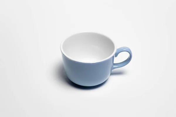 Blå Keramikmugg Tom Tomt För Kaffe Eller Isolerad Vit Bakgrund — Stockfoto