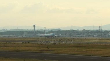 Korean Air Boeing 747, gidiyorlar