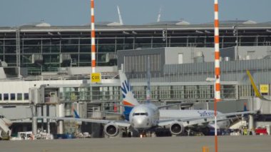 Sun Express hava yolları Taksilemek, Boeing 737