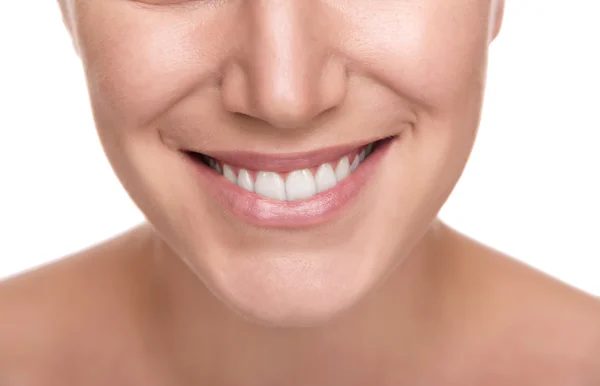 Sorriso com dentes brancos saudáveis . — Fotografia de Stock