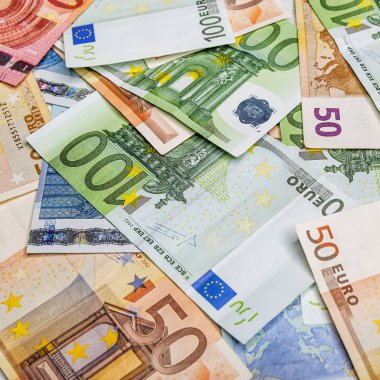 farklı euro banknot.