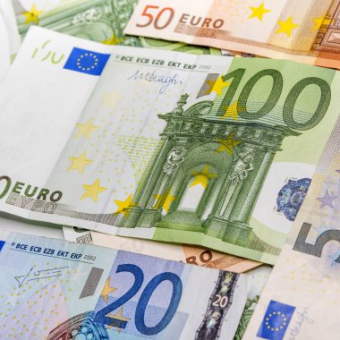 farklı euro banknot.