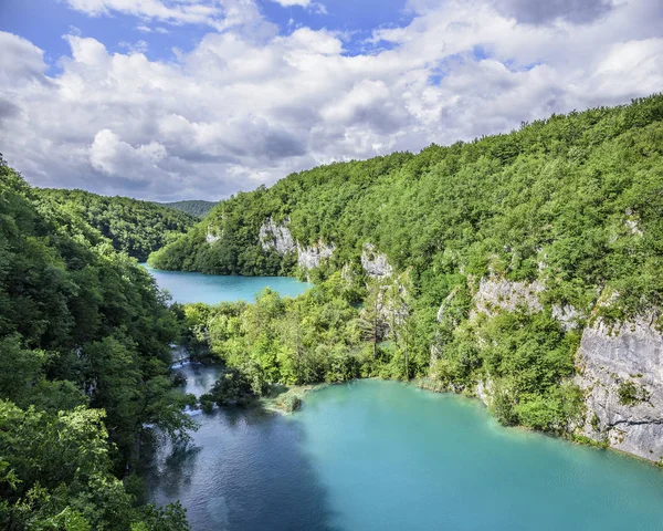 Parque Nacional Lagos Plitvice. Croácia . — Fotografia de Stock