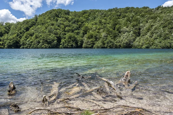 Parque Nacional Lagos Plitvice. Croácia . — Fotografia de Stock