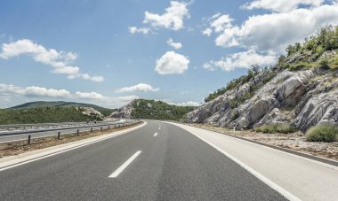 Otoyol highlands basık şehir dışında.