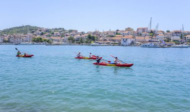 Boğaz kürek amatör.